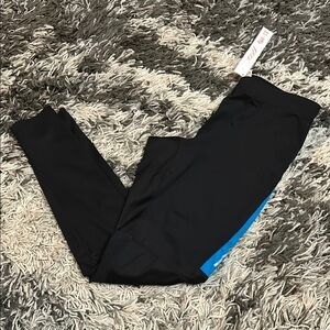 Nike Black and Blue Leggings with Performance Fabric